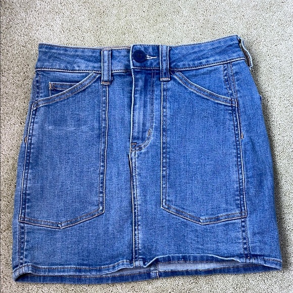 American Eagle Outfitters Dresses & Skirts - American Eagle Outfitters Light Blue Denim Skirt